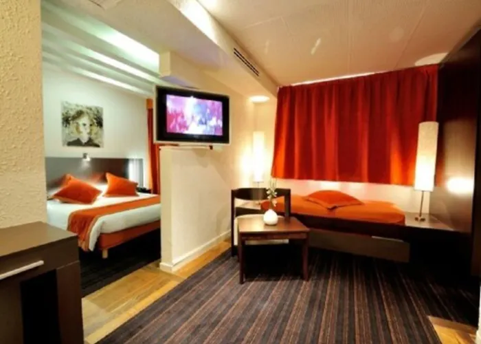 Europole Hotel