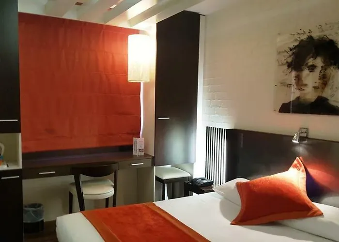 Europole Hotel